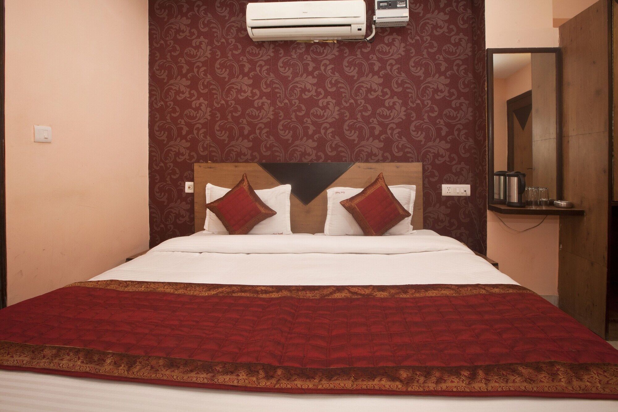 Oyo 337 Hotel Anand Delhi  Exteriör bild